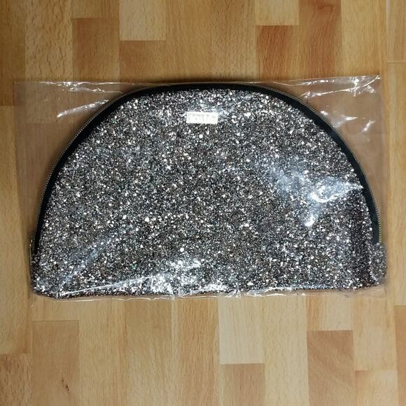 Tarte Sparkling Cosmetic Bag - Size O/S - NIP - Picture 1 of 3